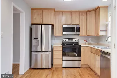9823 Saint Cloud Court, Fairfax, VA 22031 - Photo 19