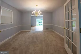 6438 Woodville Dr, Falls Church, VA 22044 - Photo 9