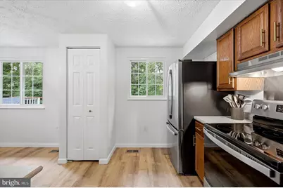 5835 Rock Forest Court, Centreville, VA 20121 - Photo 17