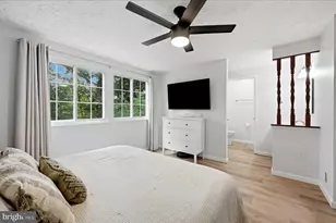 5835 Rock Forest Ct, Centreville, VA 20121 - Photo 25