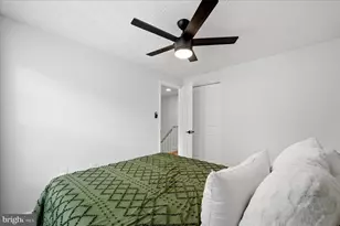 5835 Rock Forest Ct, Centreville, VA 20121 - Photo 35