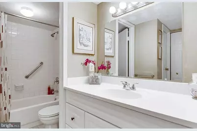 6800 Fleetwood Road #414, McLean, VA 22101 - Photo 11