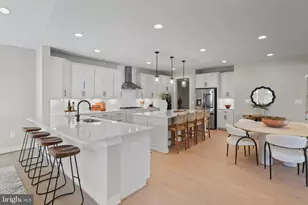 611 Tapawingo Rd SW, Vienna, VA 22180 - Photo 23