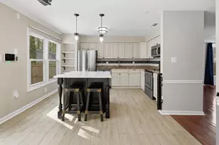14187 Royal Oak Ln, Centreville, VA 20120 - Photo 11