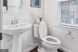3806 Rainier Dr, Fairfax, VA 22033 - Photo 11