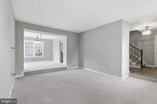 8646 Ivy Mint Ct, Springfield, VA 22153 - Photo 7