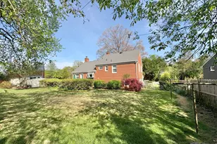 4902 Ravensworth Rd, Annandale, VA 22003 - Photo 11