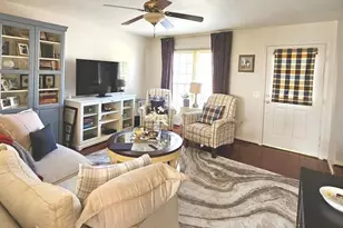 6552 Old Carriage Ln, Alexandria, VA 22315 - Photo 3