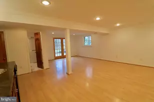 11312 Myrtle Ln, Reston, VA 20191 - Photo 19