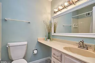11312 Myrtle Ln, Reston, VA 20191 - Photo 15