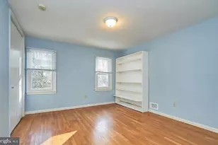 11312 Myrtle Ln, Reston, VA 20191 - Photo 17