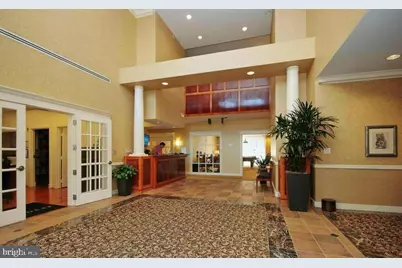 2726 Gallows Road #601, Vienna, VA 22180 - Photo 5