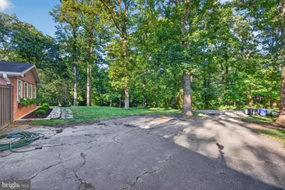 7300 Oriole Avenue, Springfield, VA 22150 - Photo 45
