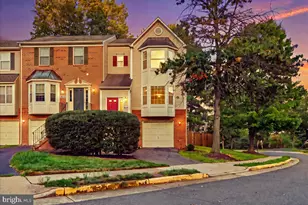 5610 Belleau Woods Ln, Alexandria, VA 22315 - Photo 1