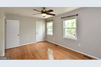 7733 Trevino Lane, Falls Church, VA 22043 - Photo 9
