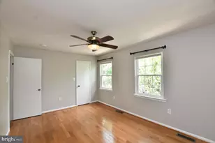 7733 Trevino Ln, Falls Church, VA 22043 - Photo 9
