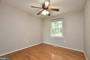 7733 Trevino Ln, Falls Church, VA 22043 - Photo 13