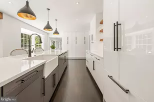 9013 Beatty Dr, Alexandria, VA 22308 - Photo 9