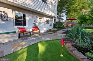 7901 Laural Valley Way, Springfield, VA 22153 - Photo 47