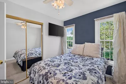 7901 Laural Valley Way, Springfield, VA 22153 - Photo 33