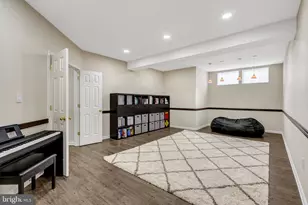 4172 McCloskey Ct, Chantilly, VA 20151 - Photo 43