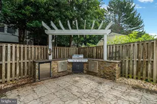4172 McCloskey Ct, Chantilly, VA 20151 - Photo 49