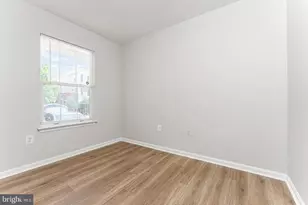 2534 Peter Jefferson Ln, Herndon, VA 20171 - Photo 5