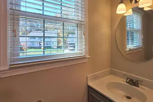 6413 4 Oaks Ln, Burke, VA 22015 - Photo 5