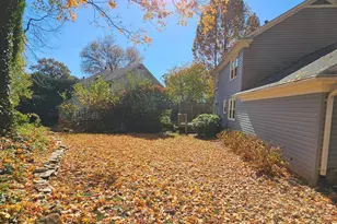 6413 4 Oaks Ln, Burke, VA 22015 - Photo 45