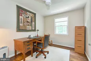 4118 Whispering Ln, Annandale, VA 22003 - Photo 33