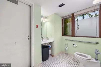 4200 Daniels Avenue, Annandale, VA 22003 - Photo 43