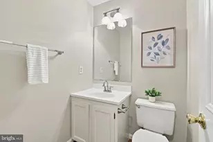 13526 Brightfield Ln, Herndon, VA 20171 - Photo 15