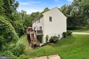 7214 Calamo St, Springfield, VA 22150 - Photo 77