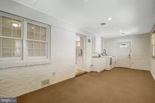 8015 New Market Rd, Alexandria, VA 22308 - Photo 35