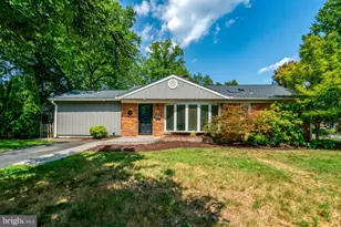 8015 New Market Rd, Alexandria, VA 22308 - Photo 1