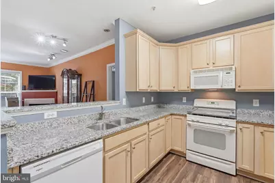 3850 Lightfoot Street #155, Chantilly, VA 20151 - Photo 7
