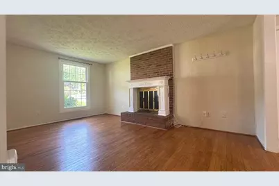 5726 Oak Fern Court, Burke, VA 22015 - Photo 7