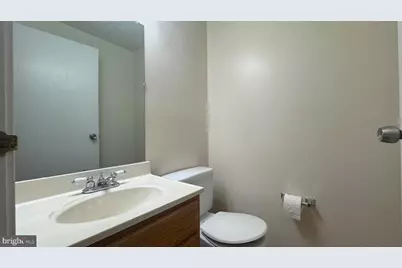 5726 Oak Fern Court, Burke, VA 22015 - Photo 13