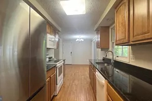 5726 Oak Fern Ct, Burke, VA 22015 - Photo 9