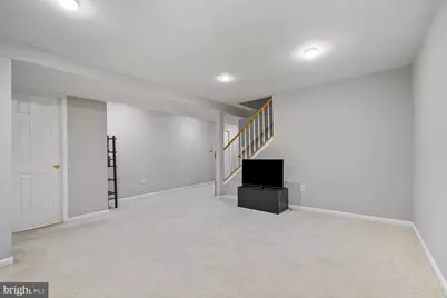6802 Derrell Court, Alexandria, VA 22307 - Photo 27