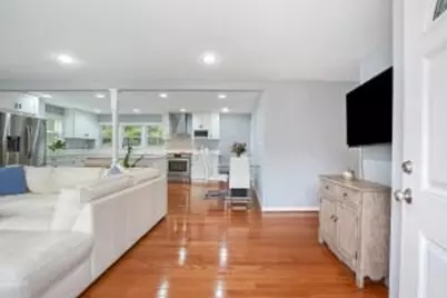 6802 Derrell Court, Alexandria, VA 22307 - Photo 7