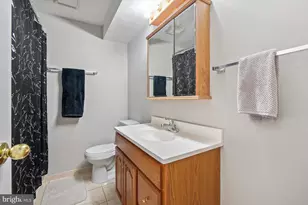 6802 Derrell Ct, Alexandria, VA 22307 - Photo 25