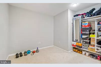 6802 Derrell Court, Alexandria, VA 22307 - Photo 25