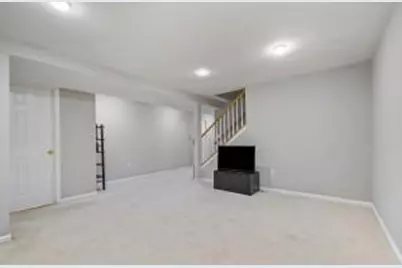 6802 Derrell Court, Alexandria, VA 22307 - Photo 21