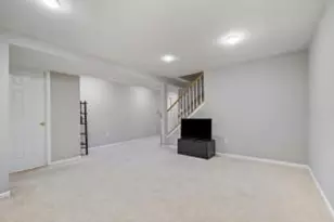 6802 Derrell Ct, Alexandria, VA 22307 - Photo 21