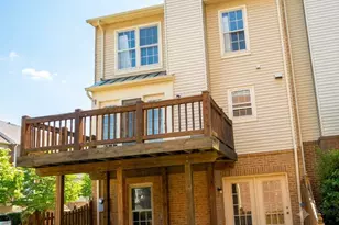 12020 Lisa Marie Ct, Fairfax, VA 22033 - Photo 17