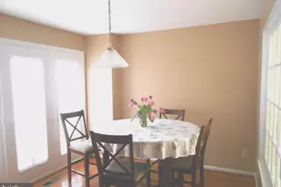 12020 Lisa Marie Ct, Fairfax, VA 22033 - Photo 5