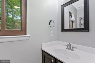 2347 Millennium Ln, Reston, VA 20191 - Photo 23