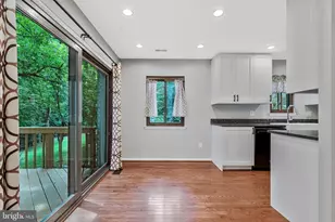 2347 Millennium Ln, Reston, VA 20191 - Photo 9