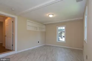 6400 Japonica St, Springfield, VA 22150 - Photo 17
